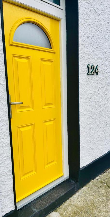 The Yellow Door Castleisland Exterior foto